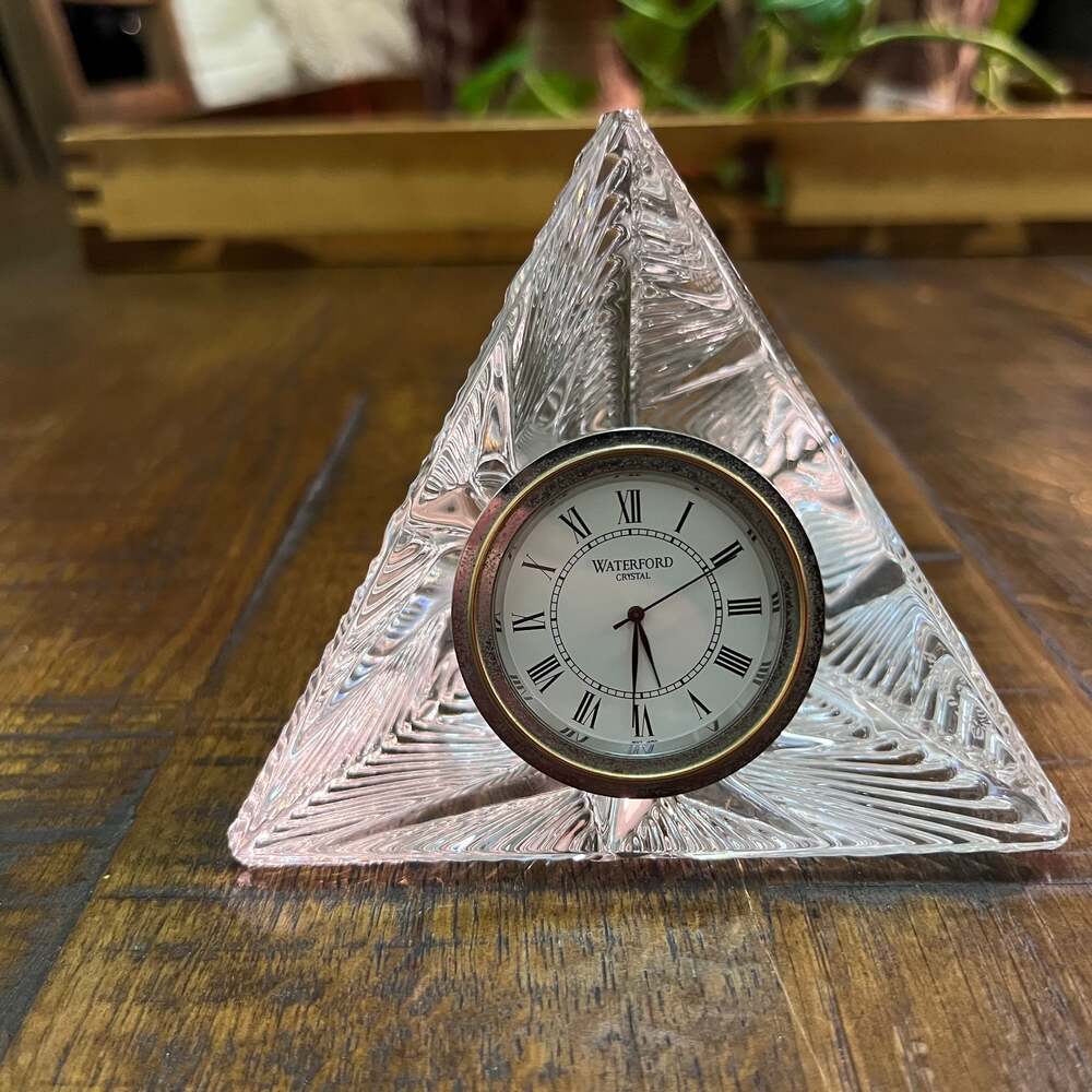Waterford Crystal Times Square Star of Hope 2000 Pyramid Desk Clock